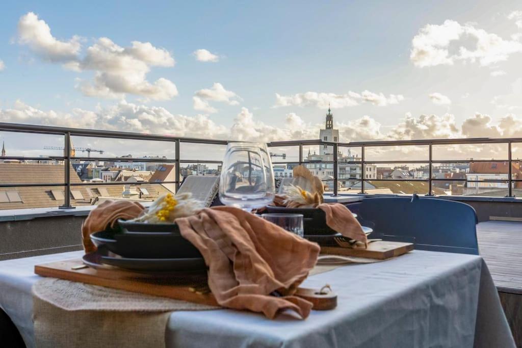Love Nest - Your Cosy Penthouse オステンド エクステリア 写真