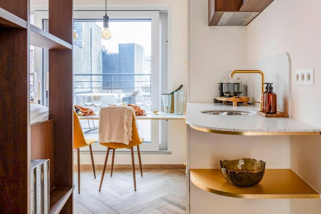 Love Nest - Your Cosy Penthouse オステンド エクステリア 写真