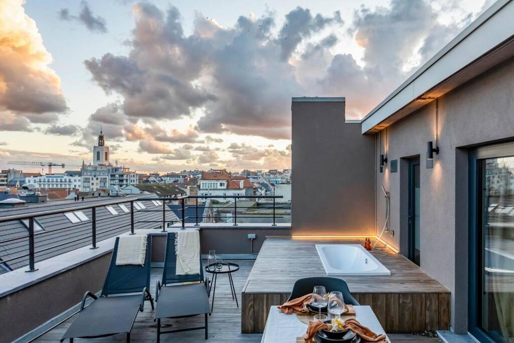 Love Nest - Your Cosy Penthouse オステンド エクステリア 写真