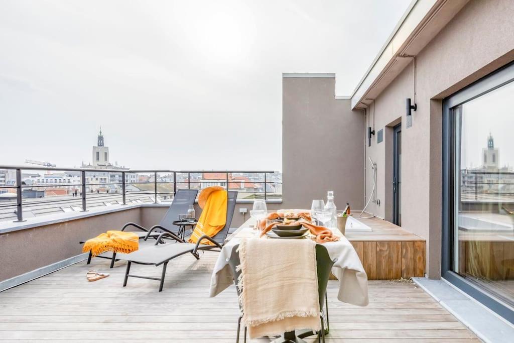 Love Nest - Your Cosy Penthouse オステンド エクステリア 写真