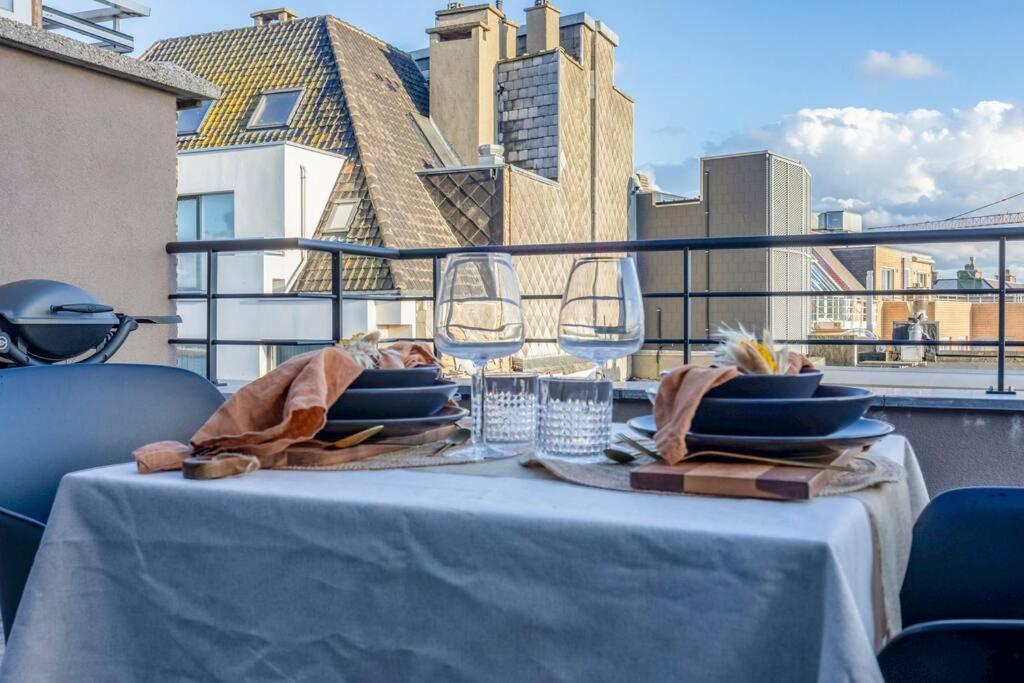 Love Nest - Your Cosy Penthouse オステンド エクステリア 写真